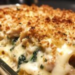 Cheesy Chicken and Spinach Casserole