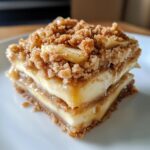 Apple Crumble Cheesecake Bars