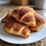cinnamon sugar crescent rolls