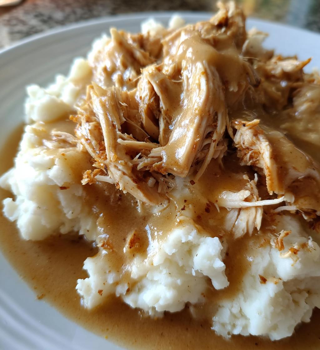 Crockpot Chicken and Gravy Slow Cooker: 5 Comforting Steps