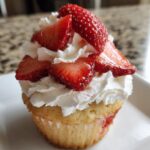 strawberry shortcake cupcakes