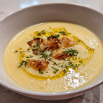 Roasted Parsnip and Apple Soup: A Deliciously Creamy Delight